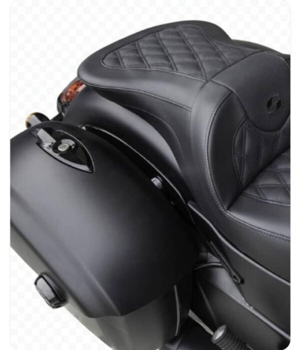 Saddlemen seat